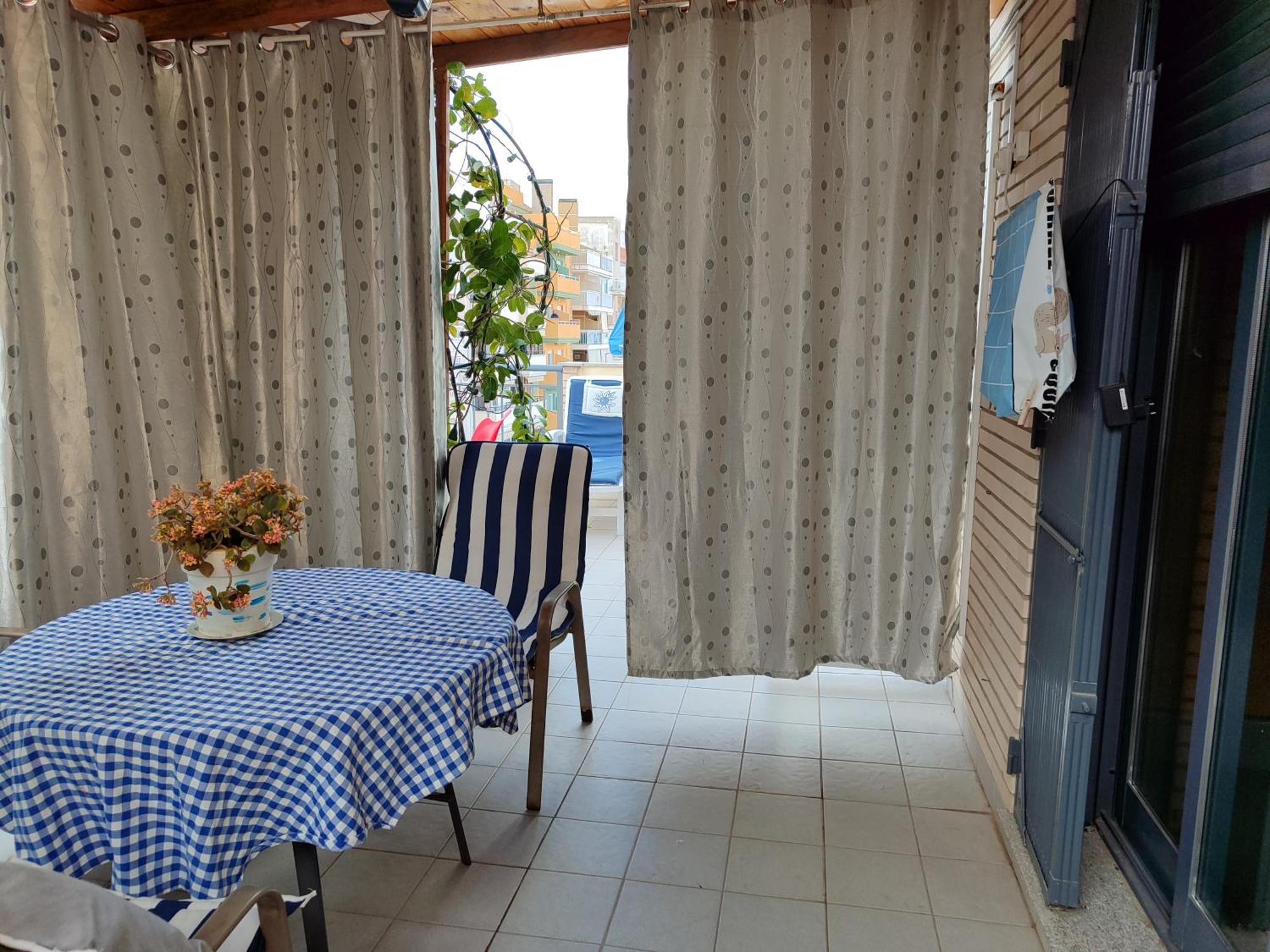 Habitacion Familiar En Un Atico Con Gran Terraza Y,Cocina ,En La Playa Burriana Luaran gambar
